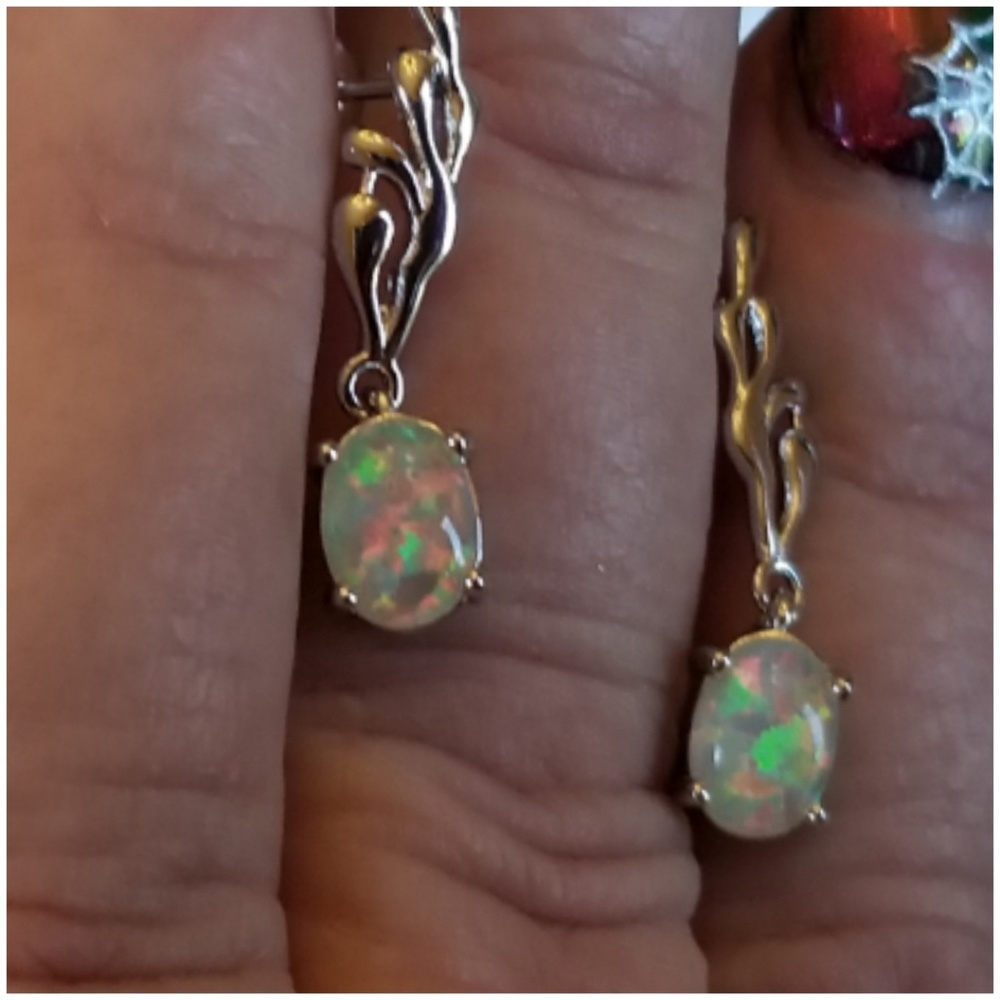 Genuine White Fire Opal Stud Earrings 1" - Picture 1 of 4